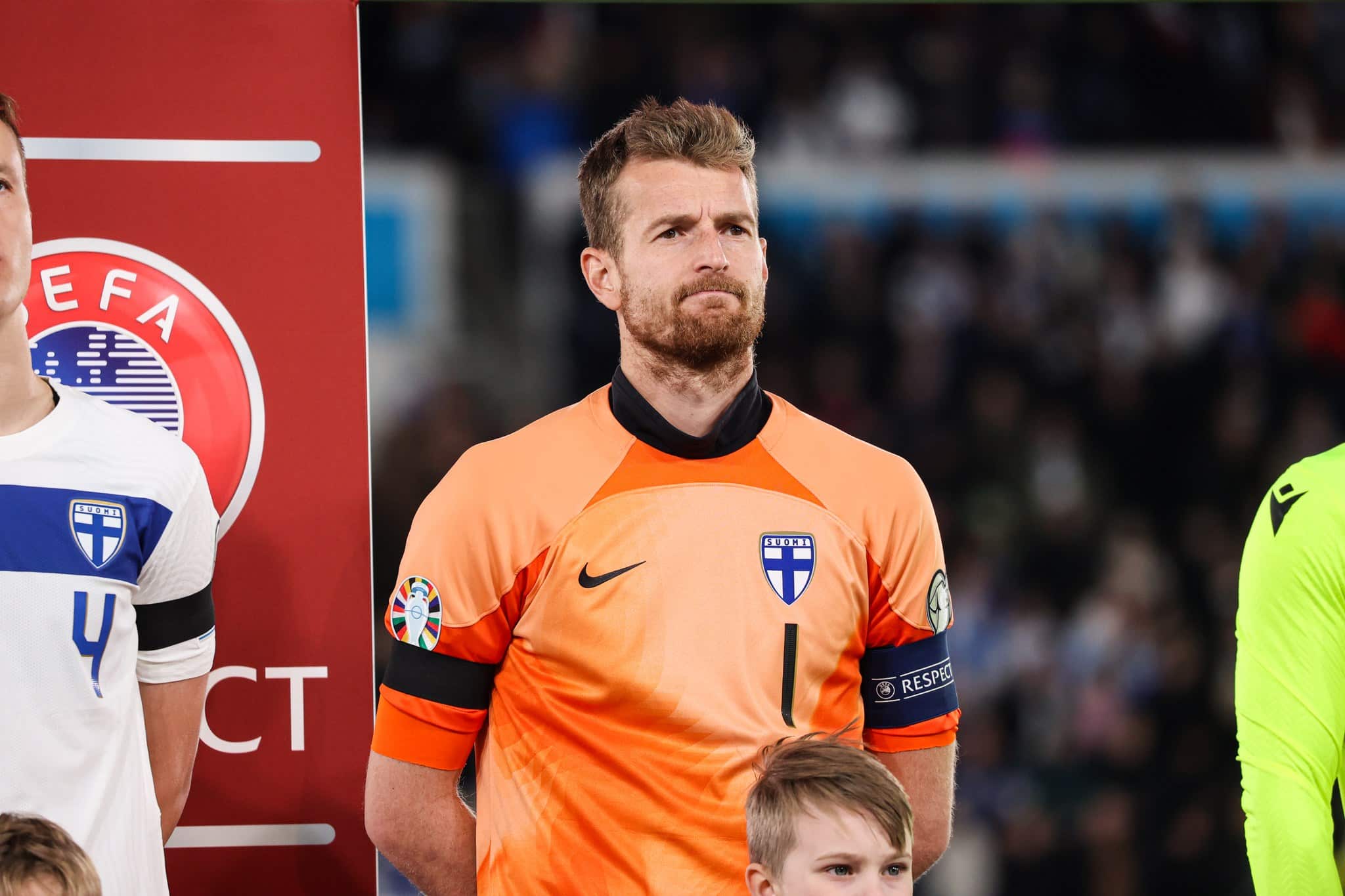 Lukas Hradecky iloitsee Viljami Sinisalon ja Glen Kamaran uusista seuroista – ”Helvetin hyvä siirto”