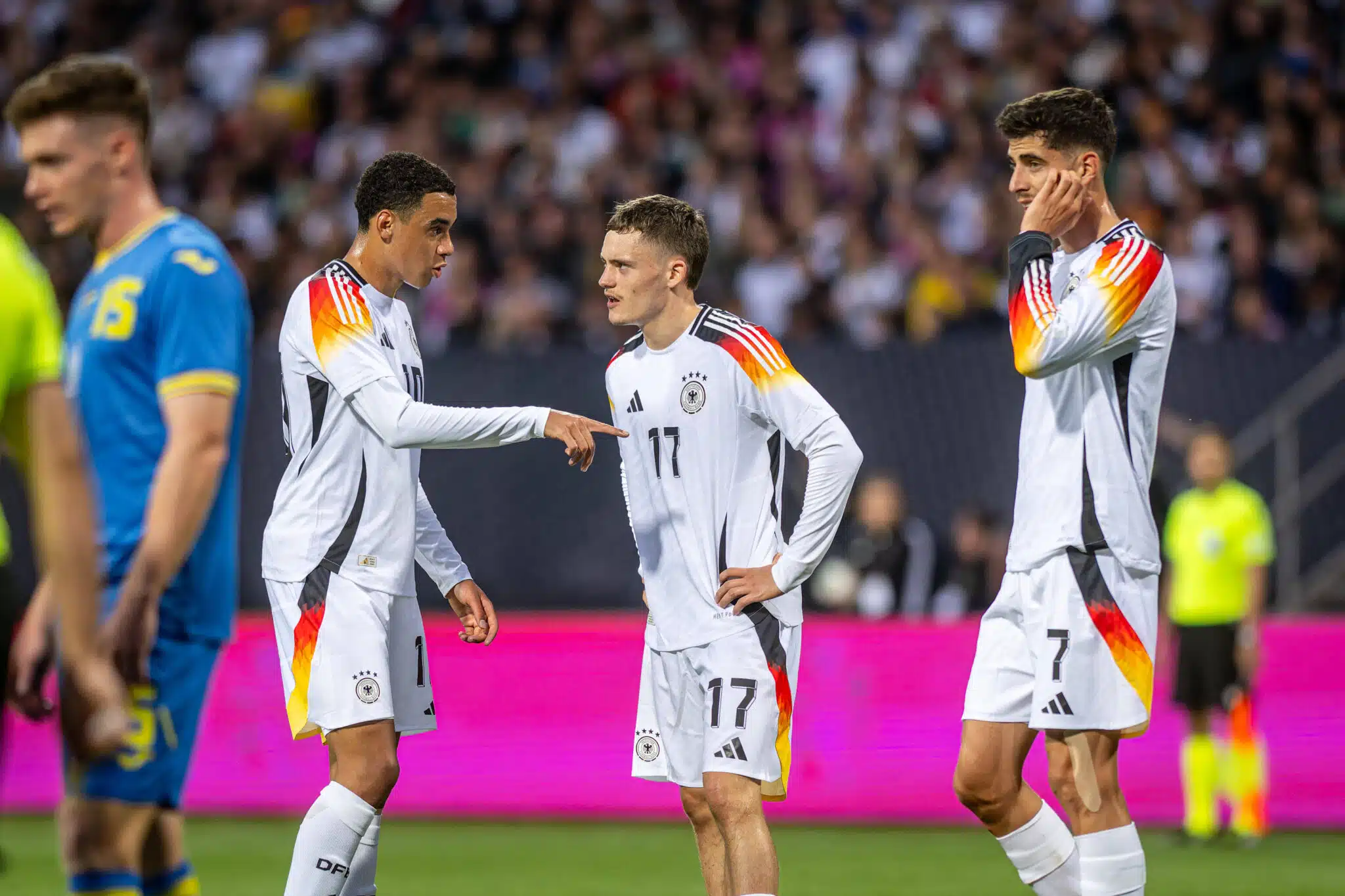 FC Barcelonan katseet lukittuna Saksan maajoukkuepelaajaan