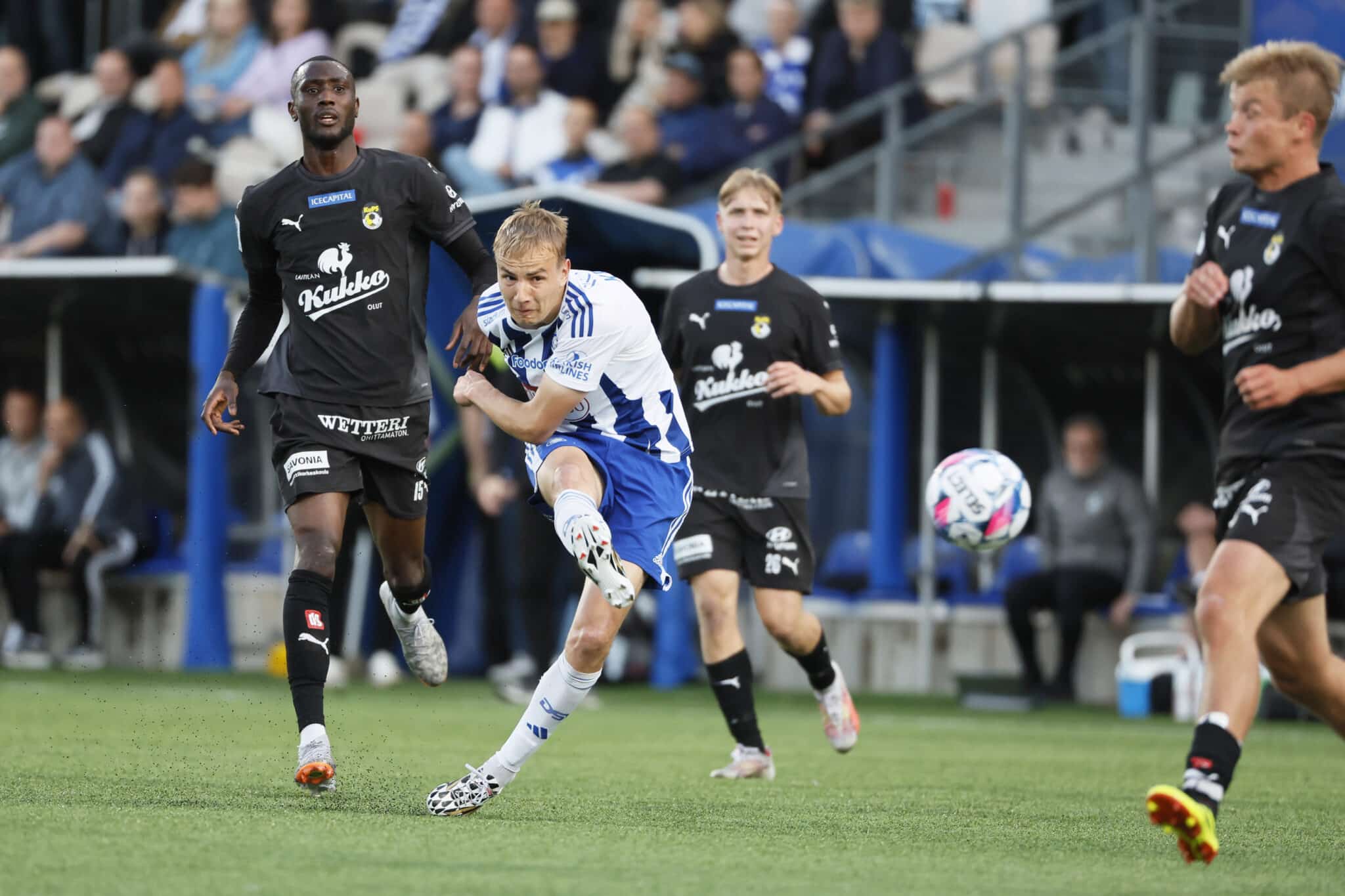 HJK:lla paljon pelissä torstaina – suuntaa koko loppukaudelle