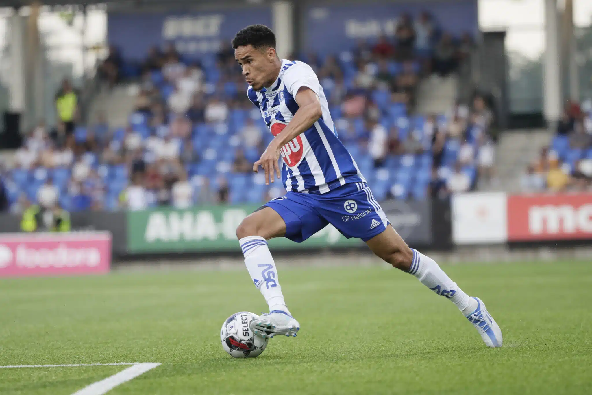 Huuhkajien vakiokasvo Pyry Soiri uusiin maisemiin – jälleen