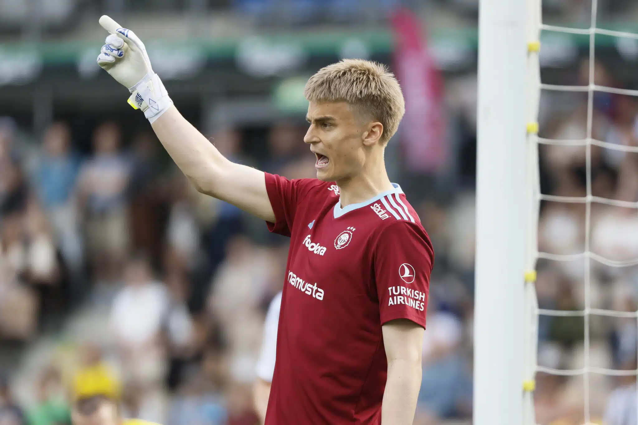 HJK lainaa maalivahtinsa Espanjaan – sopimukseen sisältyy osto-optio