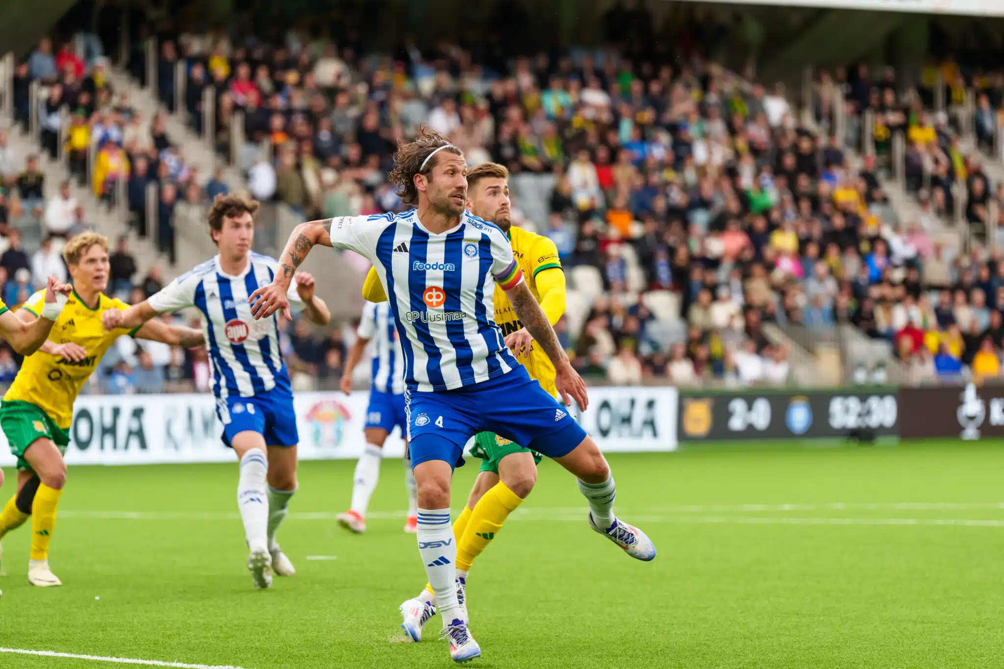 Ovet käyvät HJK:ssa – yksi mies sisään, toinen ulos