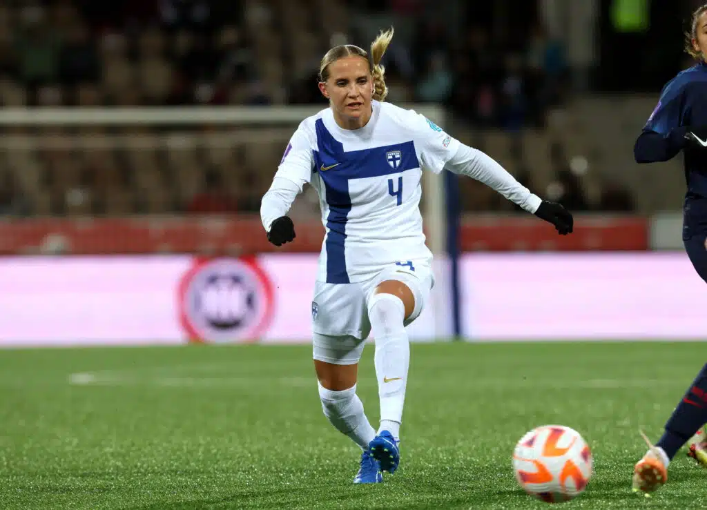 Helmarit murskavoitolla askelen lähemmäs EM-lopputurnausta