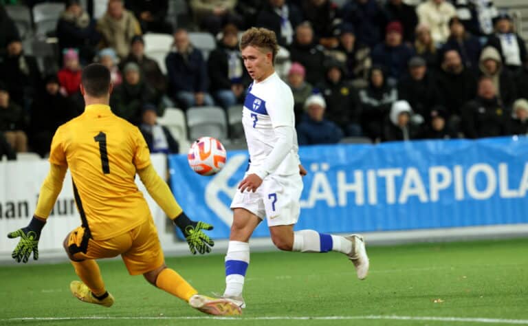 Mahtava voitto 5-1! – Pikkuhuuhkajat todella lähellä EM-kisapaikkaa