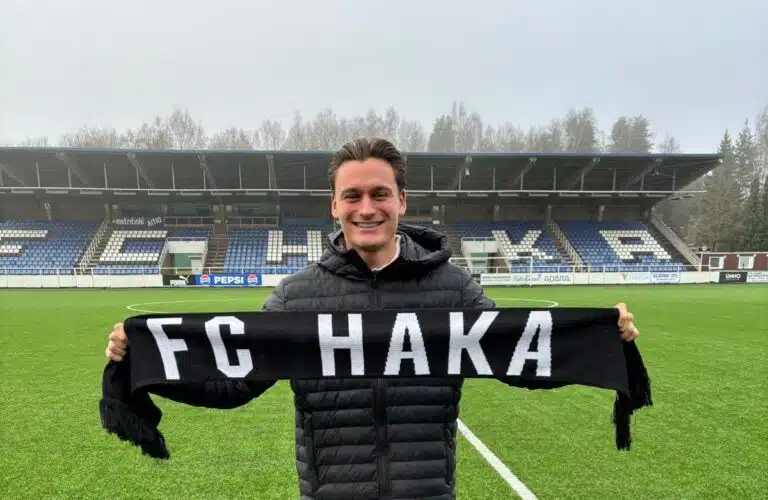 Haka kiinnitti laitapakin kahdeksi vuodeksi – ”Haluan kehittyä vielä paljon jalkapalloilijana”