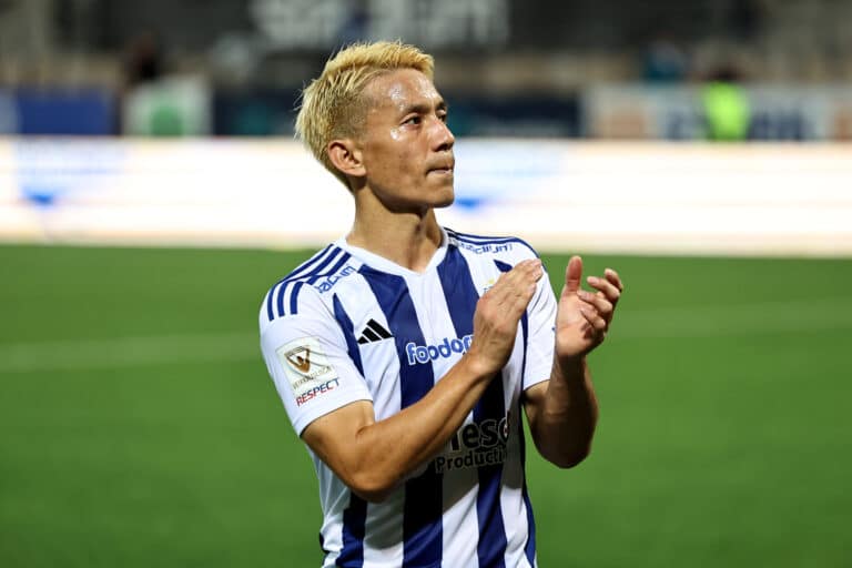 Torstaina jätetään hyvästejä HJK:n kotiyleisölle