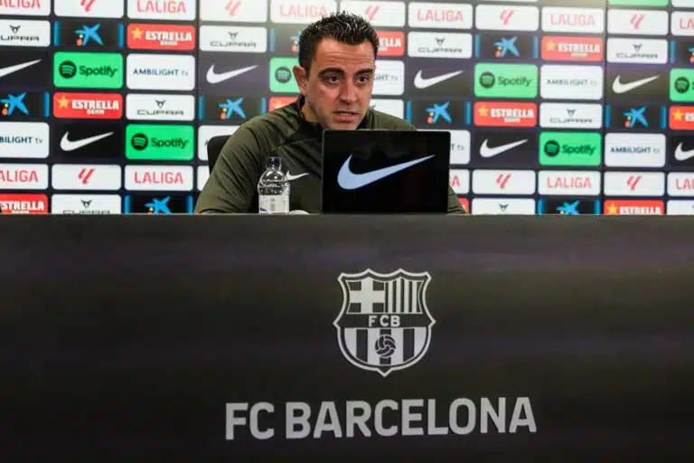 Xavi rikkoi hiljaisuuden – yksi henkilö esti jatkon Barcelonassa