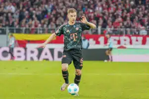 Mestarien liigassa todellinen titaanien taisto – pettynyt tähtisikermä valmis maksamaan kalavelkoja