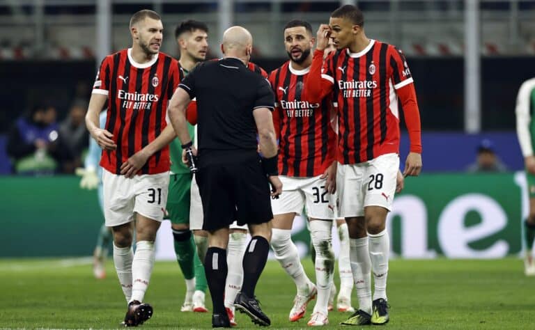 Näkökulma: AC Milan sortui italialaisen jalkapallon perisyntiin