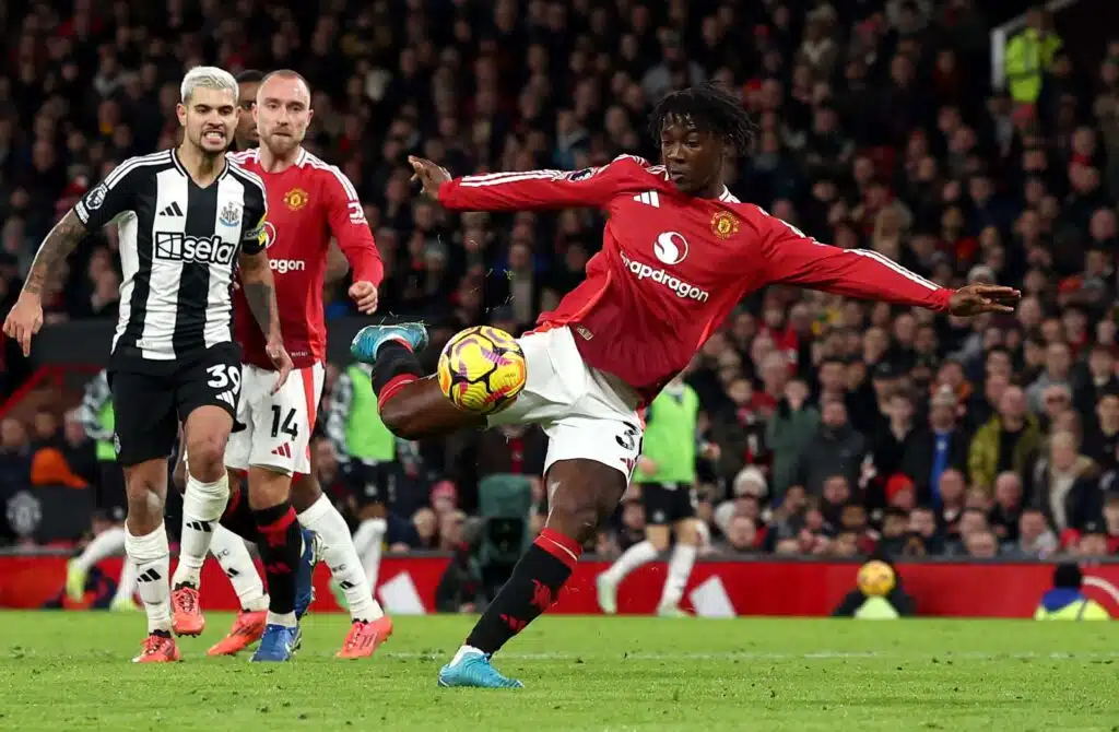 Keskikentän lupaus jää varjoon Unitedissa – Paul Scholes paljasti syyn