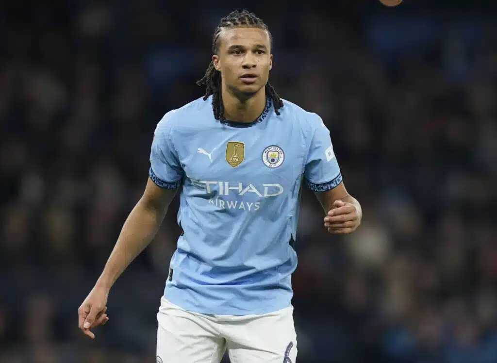 Barcelonan tähtäin Manchesterissa – maajoukkuetähti liikkeellä