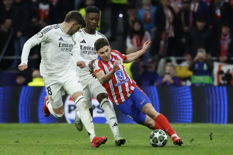 ManU valmis jättikauppaan – 100 miljoonaa Real Madridin tähdestä?