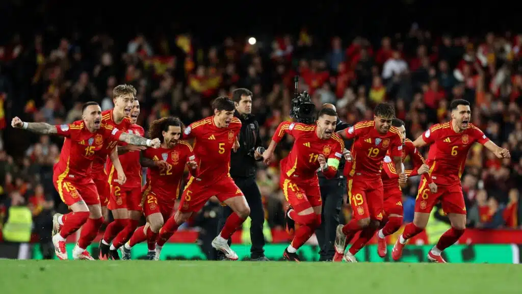 Yksi päätös sinetöi maailmanmestarin kohtalon – pokaalirikas ura jatkuu