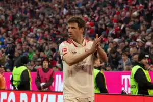 Thomas Müller jätti oven raolleen – tämä sai Bayern-fanit innostumaan