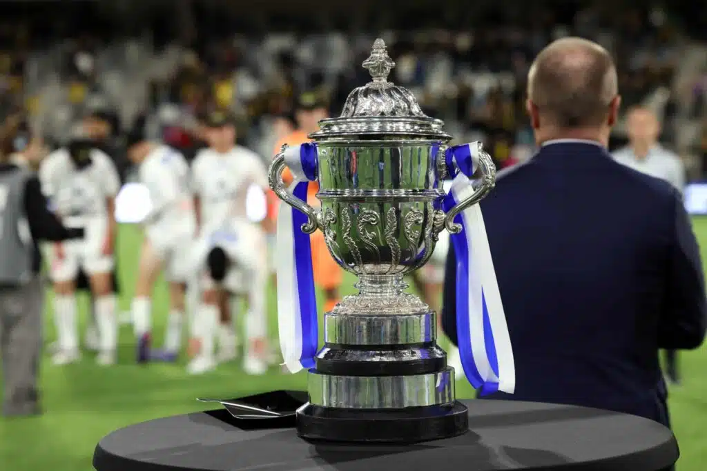 Näkökulma: Isot panokset pöydässä – ainoa tie Eurooppaan?