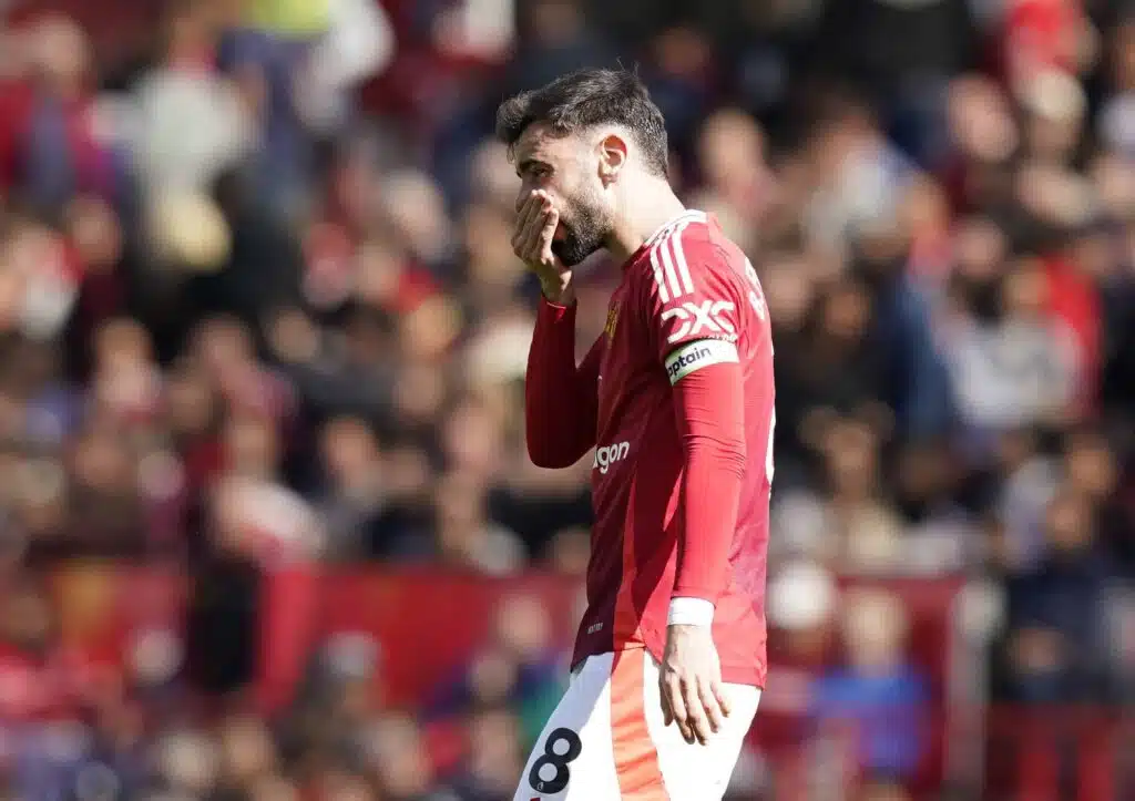 Unitedin tärkein palanen putosi – Ruben Amorimilla valtava huoli