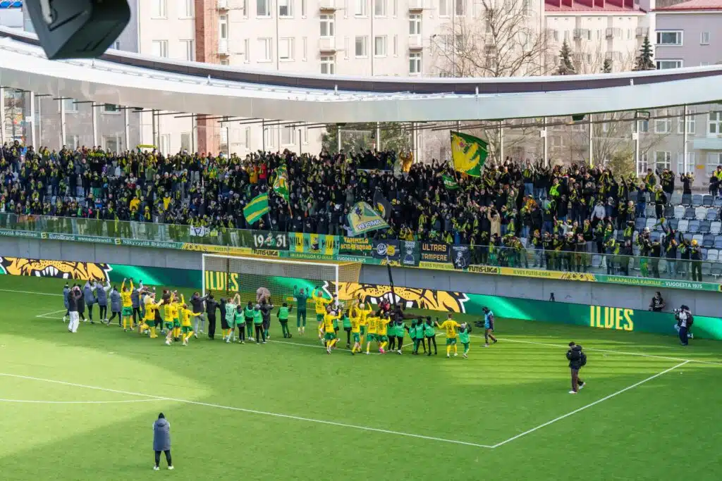 Näkökulma: Veikkausliigan avauskierroksen nostot: Teinisensaatioita ja tärkeitä maaleja