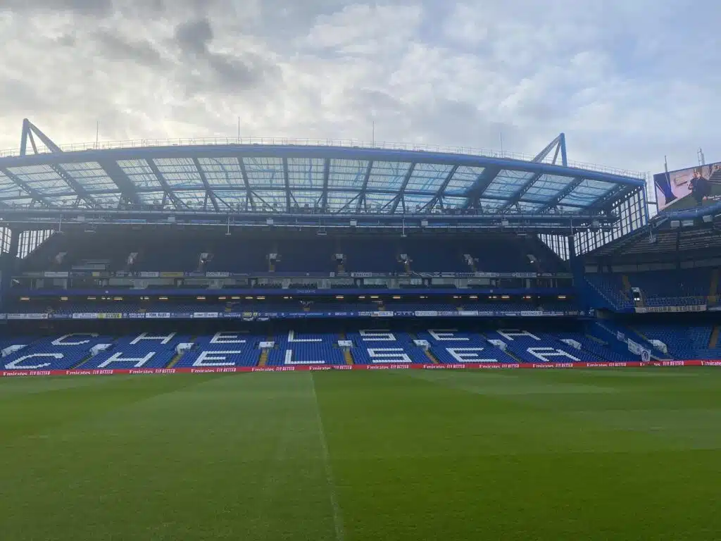 Milanon helmi tulossa paikkaamaan Valioliigan ennätysmiestä