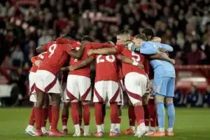 Jättiläinen Serie A:sta saapuu – voiko Lorenzo Lucca pelastaa Forestin kauden?