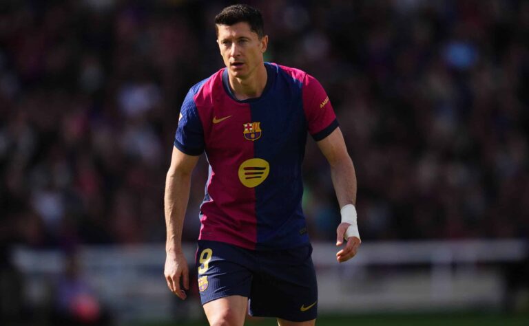 Lewandowskin FC Barcelona -ura lähestyy loppua – jättiseura nostaa päätään