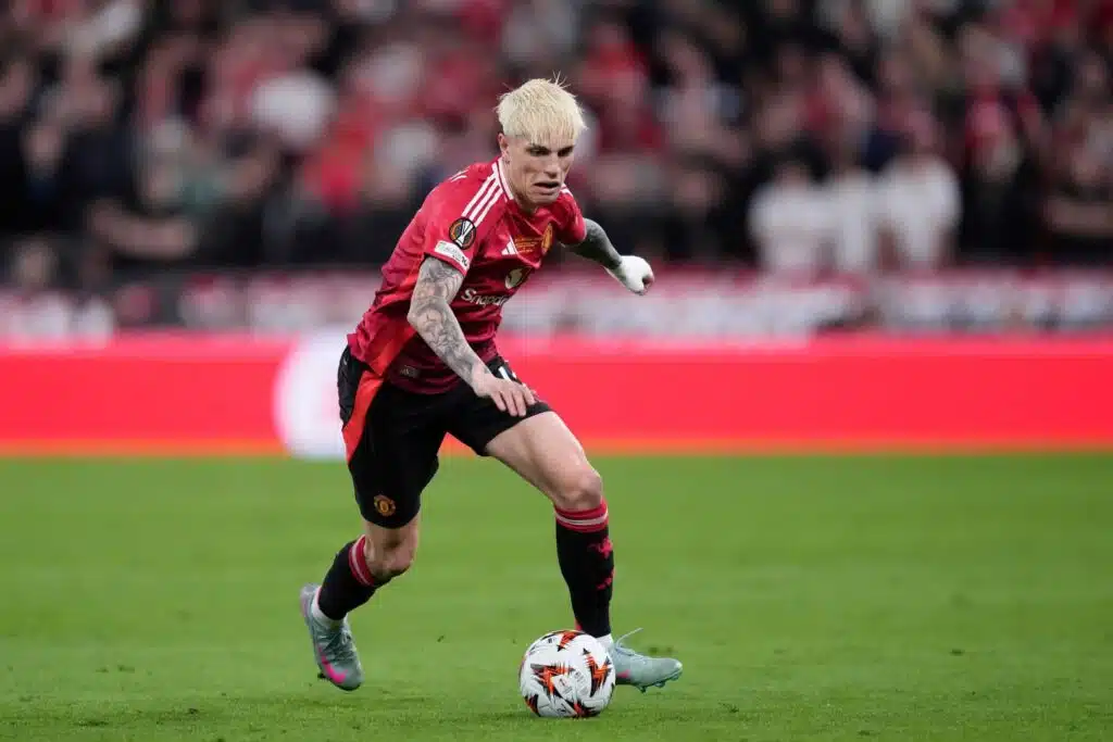 ManU:n tähtihyökkääjä käänsi selkänsä Cristiano Ronaldolle