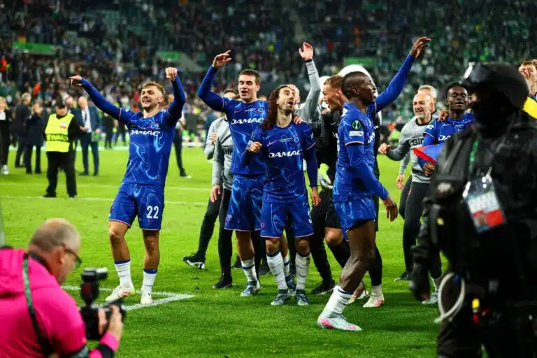 Chelsea juonii vaihtokauppoja Bundesliiga-seuran kanssa – ranskalaispelaaja uhrauslistalla