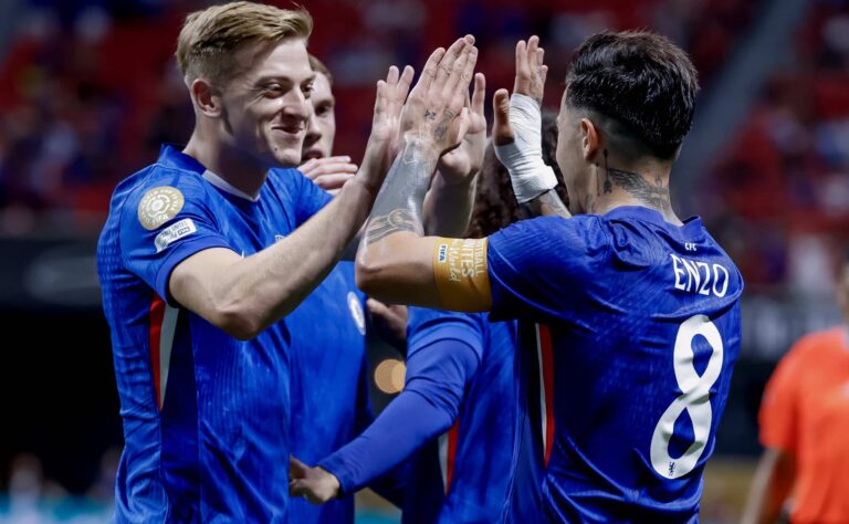 Entinen Chelsea-pelaaja turhautui – yksi nimi syyniin