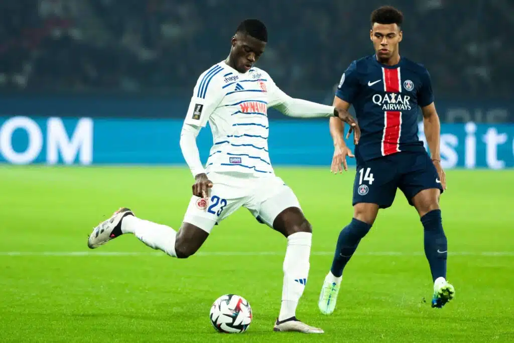 Chelsean superlupaukselle jälleen käänne – pelaajaruletti pyörii