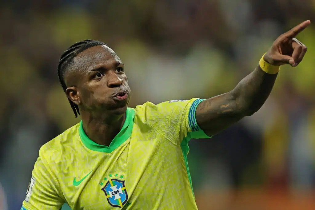 Vinícius Junior laukoi Brasilian MM-kisoihin