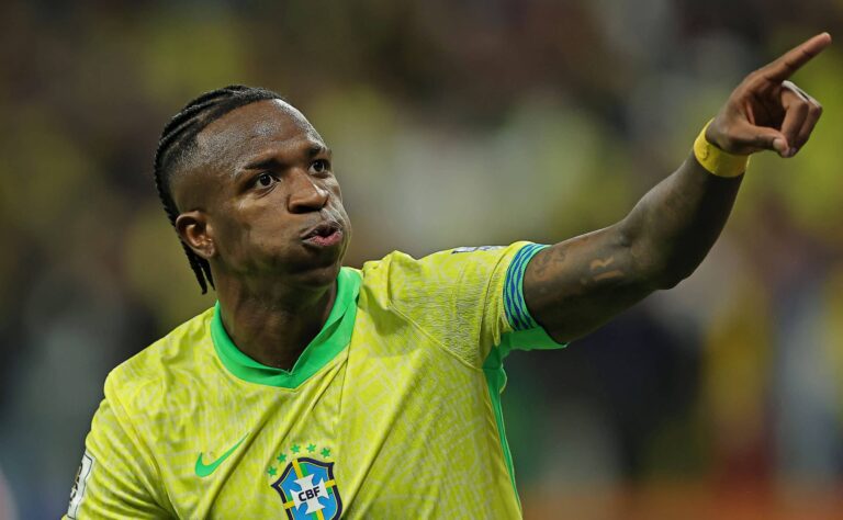 Vinícius Junior laukoi Brasilian MM-kisoihin