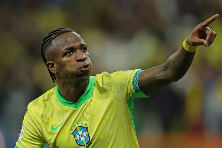 Vinícius Junior laukoi Brasilian MM-kisoihin