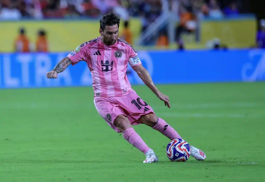 Lionel Messi jälleen kohteena – saudiseura ei luovu aikeistaan