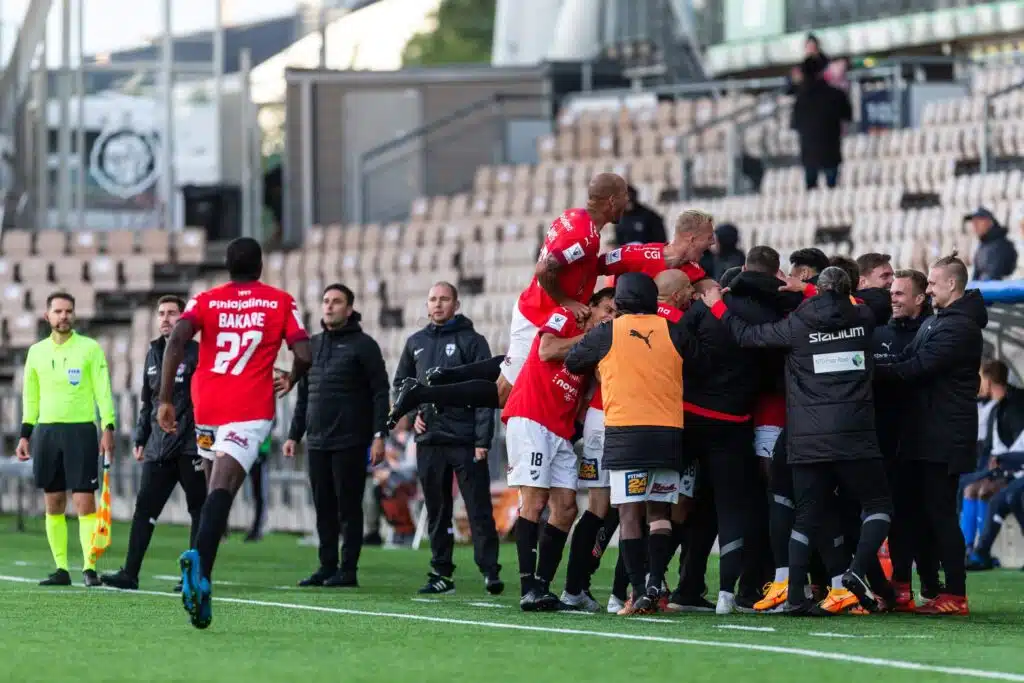 HIFK:lta synkkää tekstiä – ”Fyysistä uhkaa ja väkivaltaa”