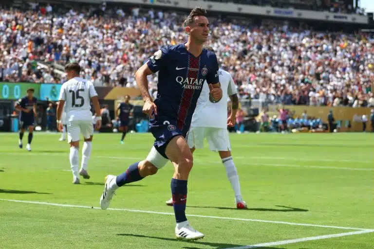”Kun katsot häntä, näet jalkapallon” – PSG:ssä uusi Sergio Busquets?