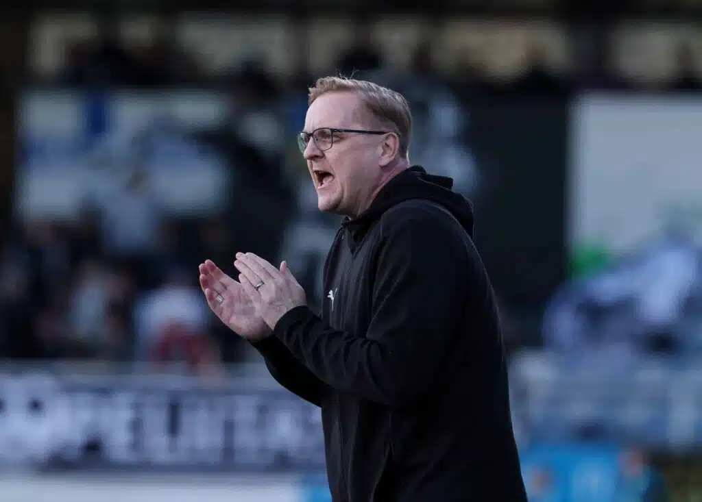 Näkökulma: Nahkansa luonut valmentaja sai tuplajuhlat – komea luku tuli täyteen