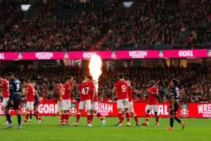 Wrexham ja vapaat supertähdet – voiko Hollywood-joukkue rikkoa viimeisenkin ennätyksen?