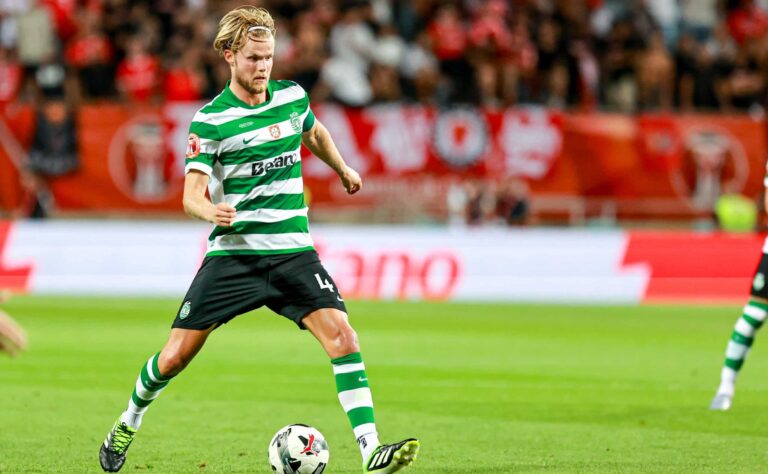 Manchester Unitedin jättihanke etenee – Amorimin suhde voi ratkaista tanskalaisen kohtalon