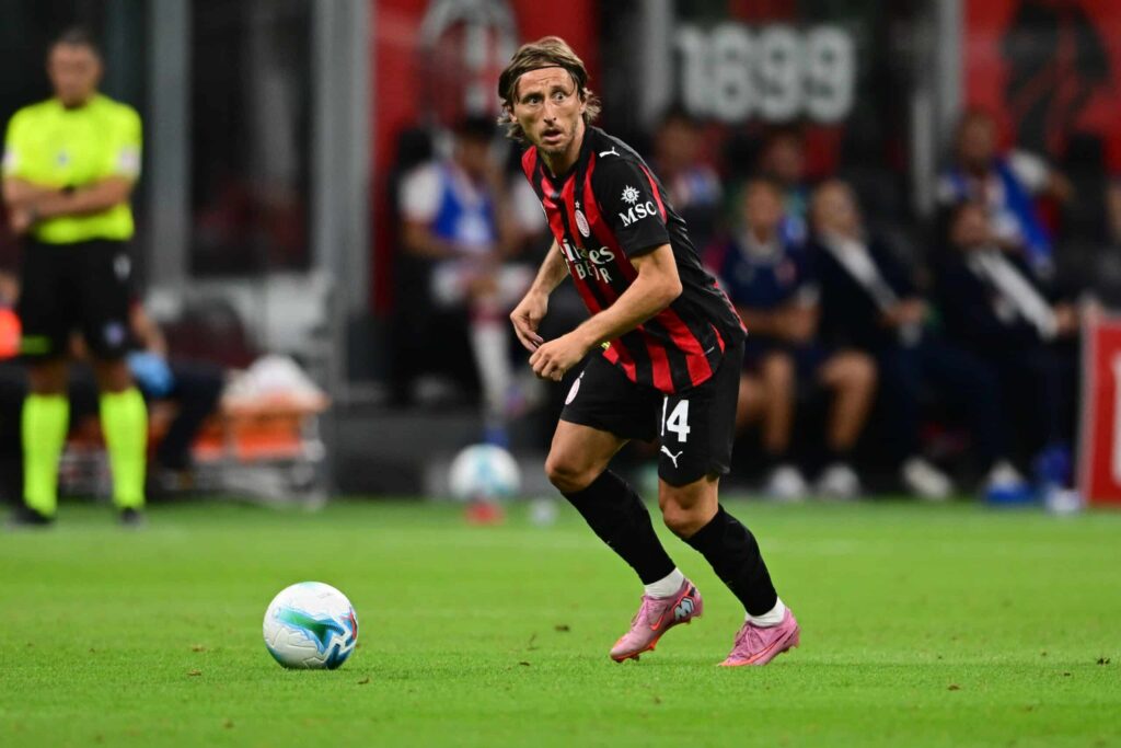 Luka Modrić valloitti San Siron – uusi koti jalkapallon sydämessä