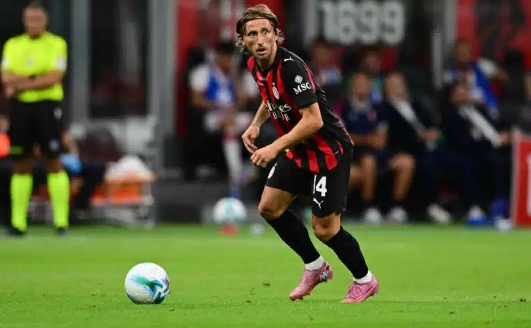 Siirtopommi kypsyy – paluu kotiin vai viimeinen luku huipulla?