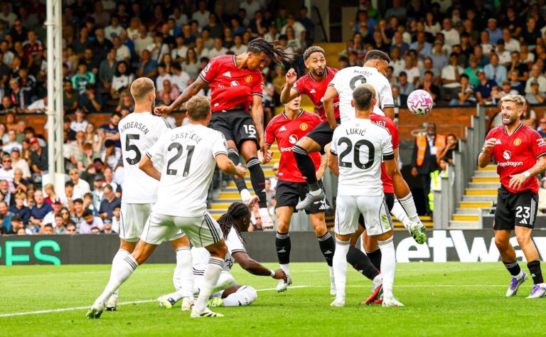 Manchester United kompuroi jälleen – yksi oleellinen asia unohtui