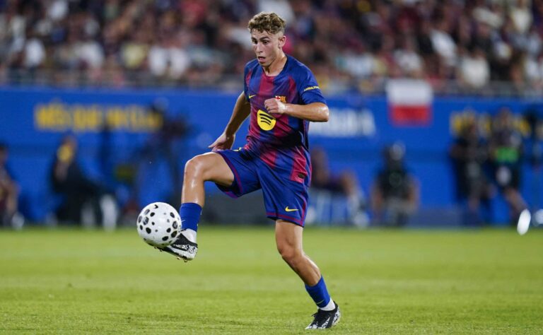 Chelsean toiveet kaikuivat kuuroille korville – mikään ei voinut horjuttaa Barca-tähden suunnitelmaa
