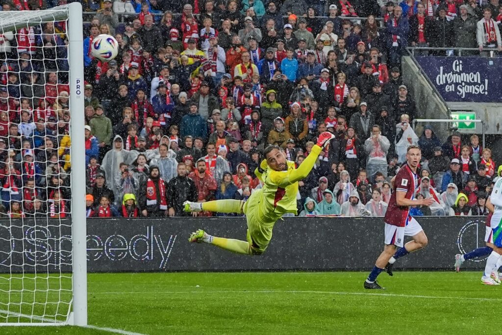 Maailman ykkönen liikkeellä – ryövääkö City Unitedin siirtokohteen?
