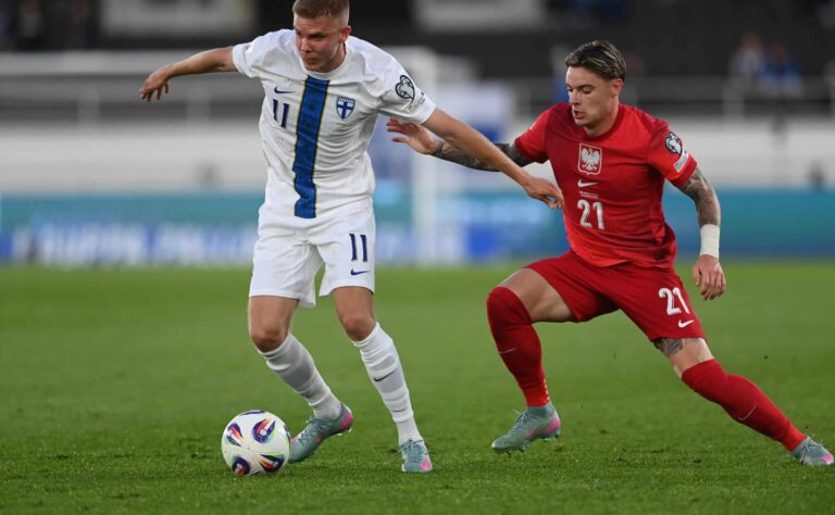 Haastattelu: Vuoden miespelaajaksi valinta oli iso juttu Oliver Antmanille – ”Pelasin urani parasta futista”