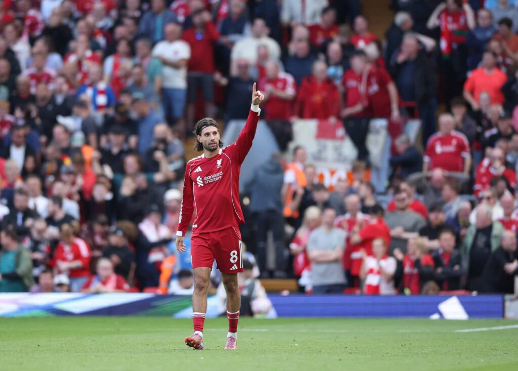 Liverpool-ässä otti kantaa polttavaan puheenaiheeseen