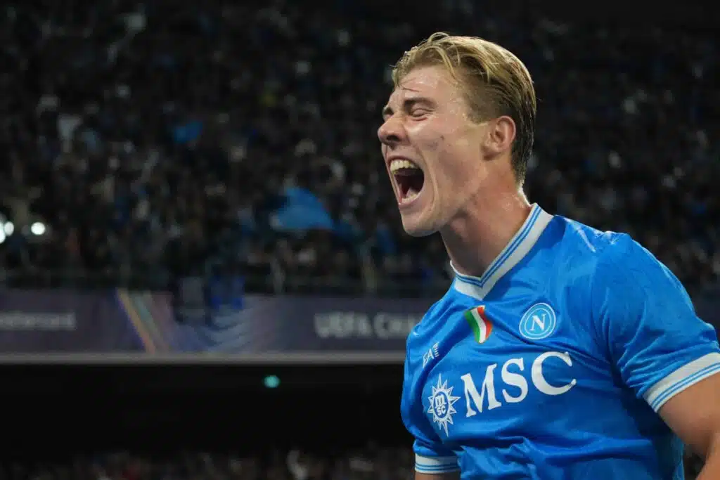 Antonio Conte ilahtui: Rasmus Højlund teki sen, mitä Manchester Unitedissa ei nähty