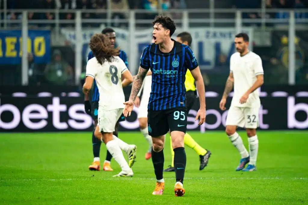 Kolikon kaksi puolta – 100 miljoonan riski vai täydellinen korvaaja?