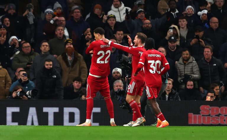 Arne Slot raivostui Liverpoolin saldosta – toinen osa-alue pelastaa