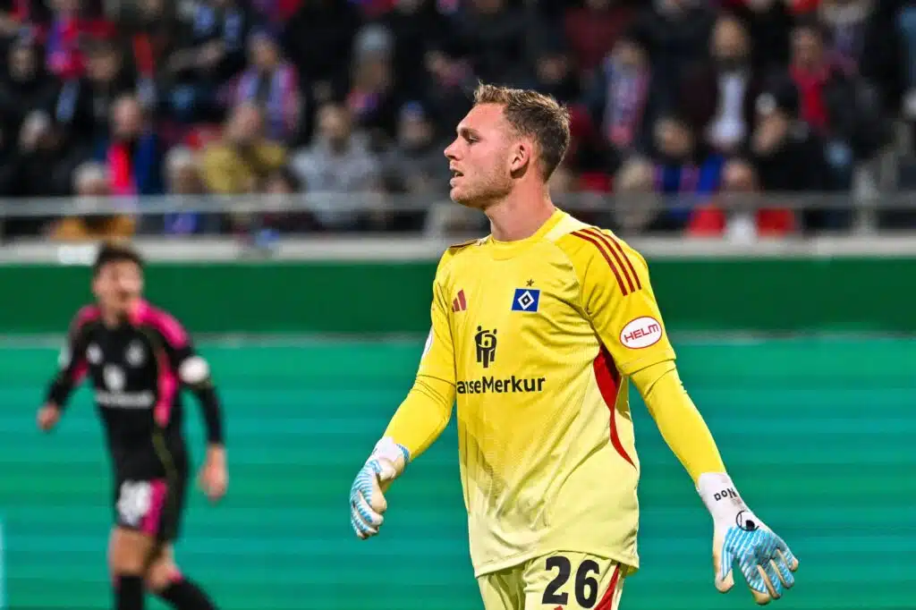 Bundesliigasta roihahti tulista tekstiä – Bayern-hylkiö joutui ojasta allikkoon