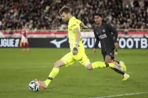 Lukas Hradecky sanoi Monacossa jotain, mitä moni ei uskaltanut ääneen lausua