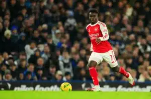 Nyt tuli kylmä viesti: Arsenal-tähdet vedettiin sivuun kesken kaiken